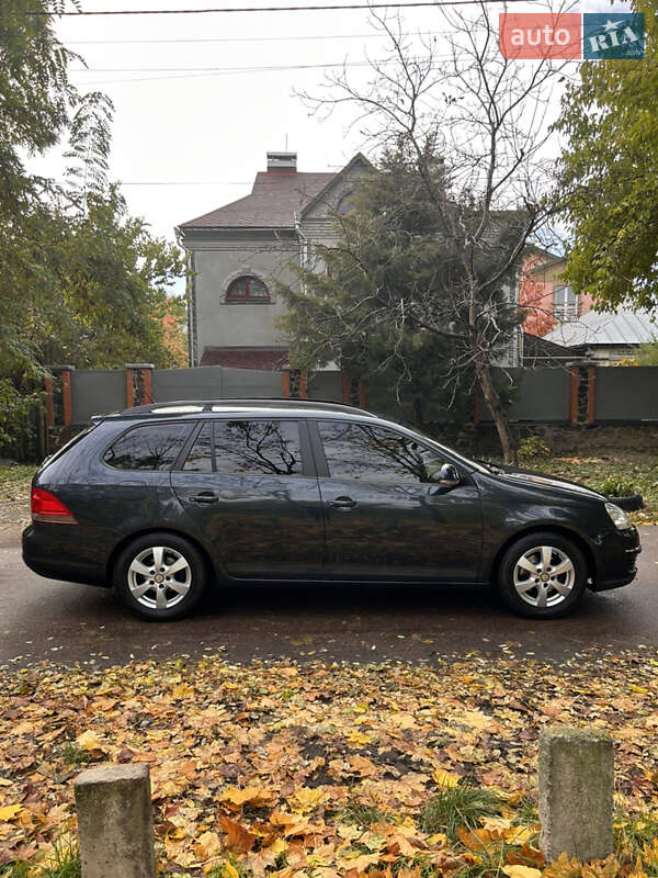 Универсал Volkswagen Golf 2007 в Киеве