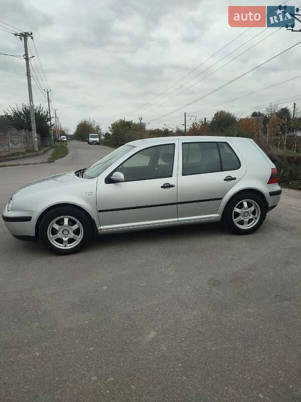 Хэтчбек Volkswagen Golf 2001 в Виннице фото 2 Хэтчбек Volkswagen Golf 2001 в Виннице