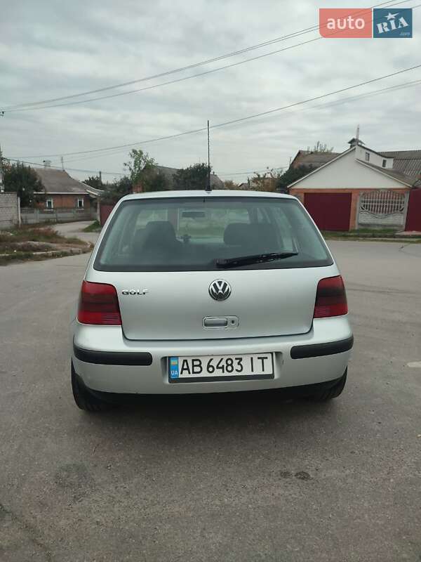Хэтчбек Volkswagen Golf 2001 в Виннице фото 6 Хэтчбек Volkswagen Golf 2001 в Виннице