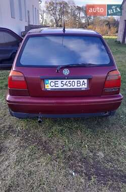 Хэтчбек Volkswagen Golf 1995 в Буденце