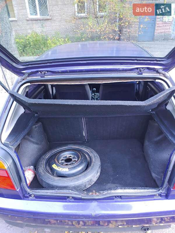 Хэтчбек Volkswagen Golf 1995 в Киеве
