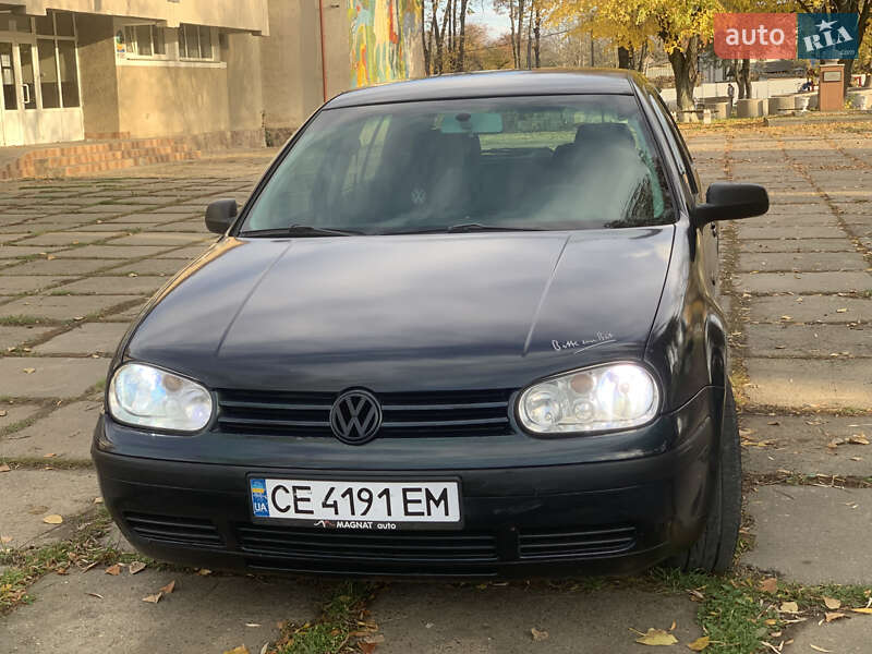 Хетчбек Volkswagen Golf 1999 в Чернівцях