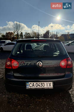 Хетчбек Volkswagen Golf 2006 в  фото 4 Хетчбек Volkswagen Golf 2006 в