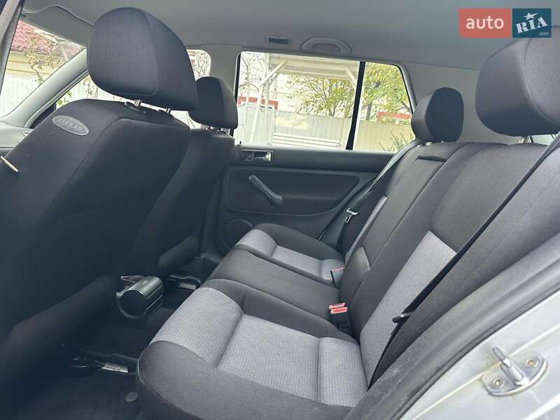 Хетчбек Volkswagen Golf 2002 в Хмельницькому фото 77 Хетчбек Volkswagen Golf 2002 в Хмельницькому