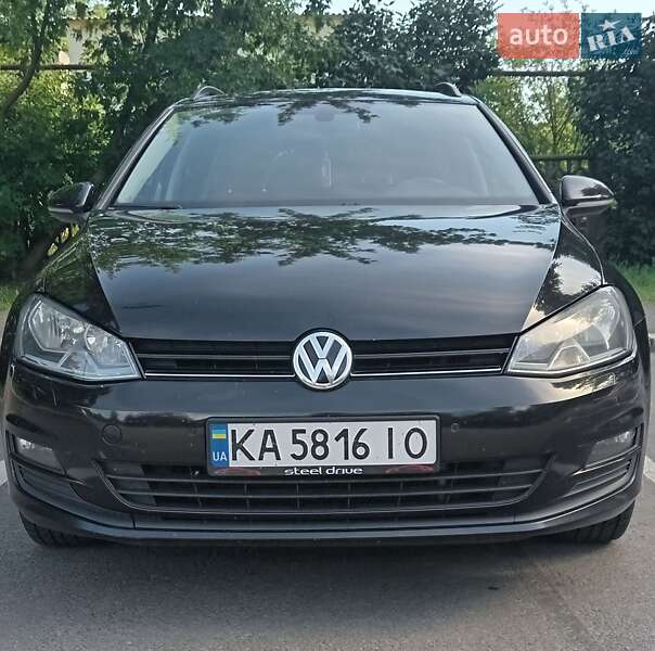 Універсал Volkswagen Golf 2014 в Миколаєві