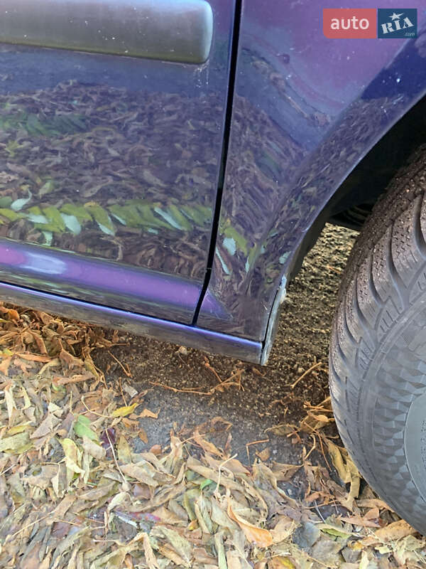 Хэтчбек Volkswagen Golf 2000 в Хмельницком