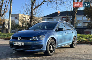 Універсал Volkswagen Golf 2015 в Тернополі