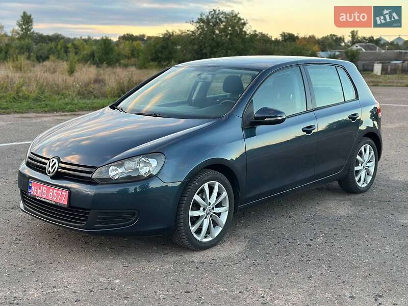 Хэтчбек Volkswagen Golf 2010 в Полтаве фото Хэтчбек Volkswagen Golf 2010 в Полтаве