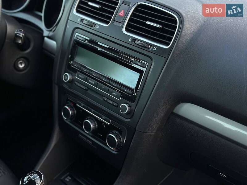 Хэтчбек Volkswagen Golf 2010 в Полтаве фото 15 Хэтчбек Volkswagen Golf 2010 в Полтаве
