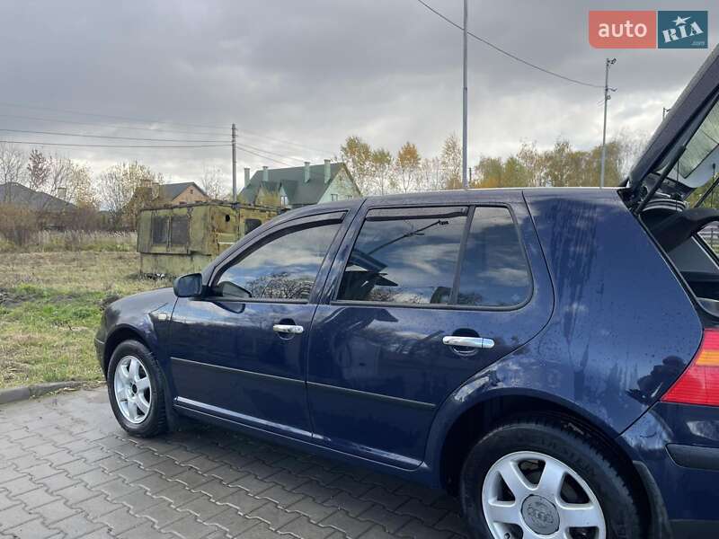 Хетчбек Volkswagen Golf 1999 в Львові