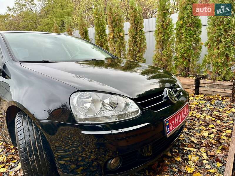 Хетчбек Volkswagen Golf 2008 в Полтаві