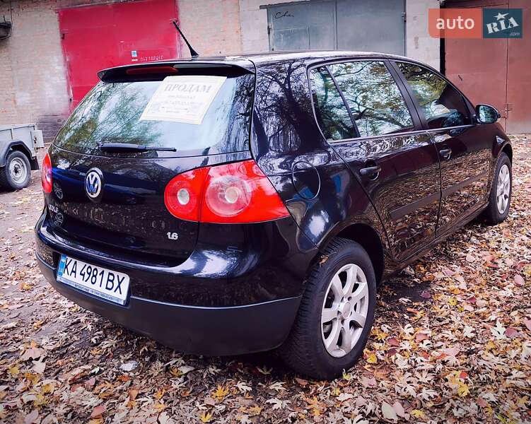Хэтчбек Volkswagen Golf 2006 в Белой Церкви