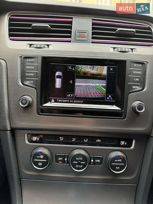 Универсал Volkswagen Golf 2013 в Хмельницком