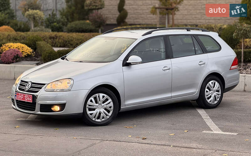 Универсал Volkswagen Golf 2008 в Запорожье