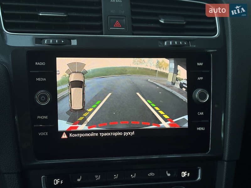 Универсал Volkswagen Golf 2017 в Киеве фото 21 Универсал Volkswagen Golf 2017 в Киеве