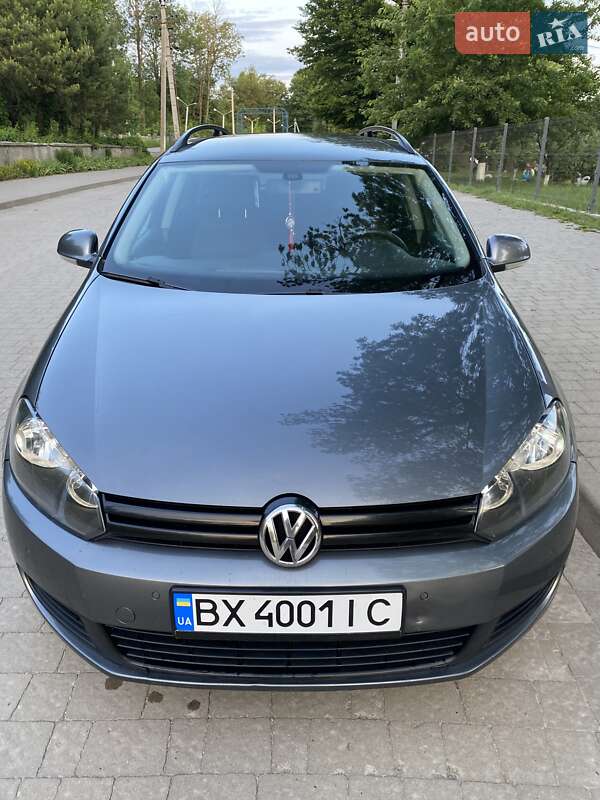 Універсал Volkswagen Golf 2010 в Хмельницькому