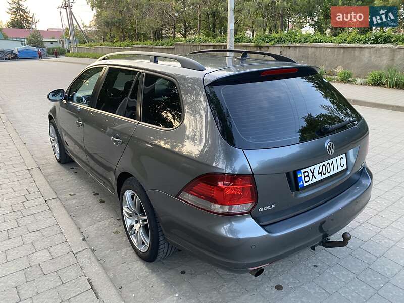 Універсал Volkswagen Golf 2010 в Хмельницькому