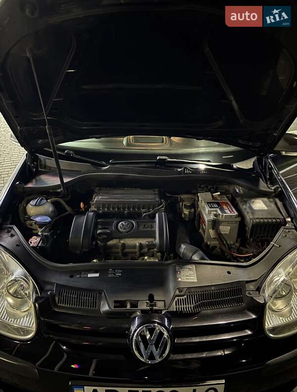 Хетчбек Volkswagen Golf 2007 в Холодній Балці