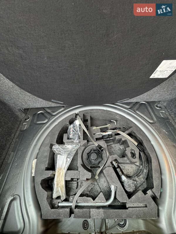 Хэтчбек Volkswagen Golf 2007 в Львове