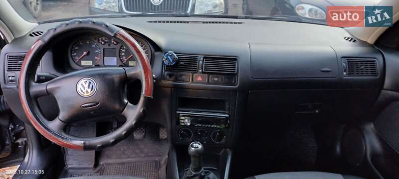 Универсал Volkswagen Golf 2002 в Чернигове фото 9 Универсал Volkswagen Golf 2002 в Чернигове