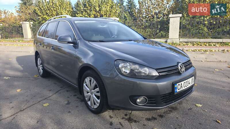 Универсал Volkswagen Golf 2011 в Умани