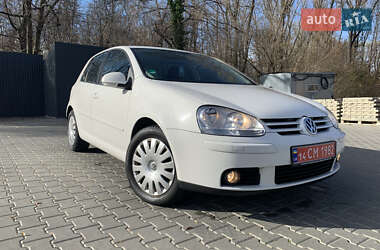 Хетчбек Volkswagen Golf 2007 в Дрогобичі