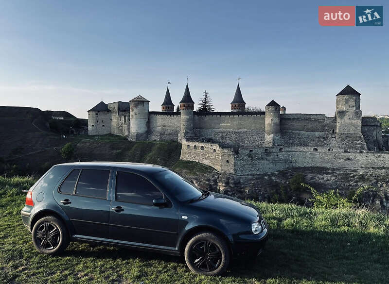 Хетчбек Volkswagen Golf 2003 в Кам'янець-Подільському фото 13 Хетчбек Volkswagen Golf 2003 в Кам'янець-Подільському