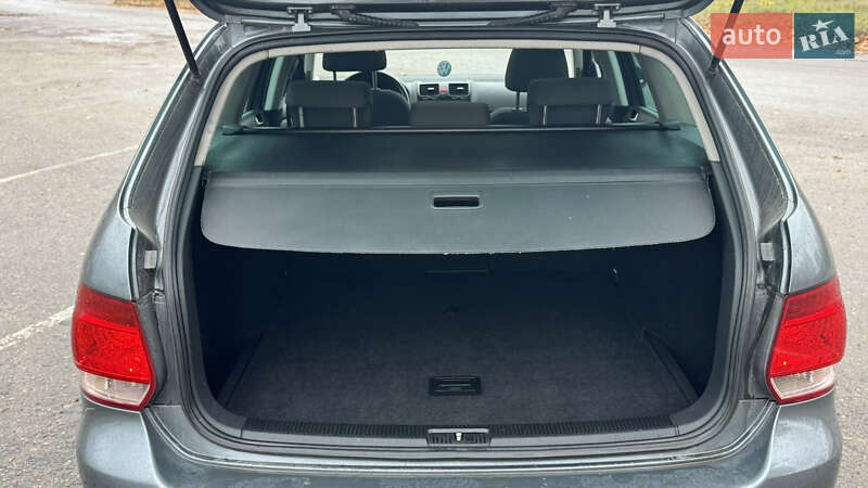 Універсал Volkswagen Golf 2007 в Полтаві