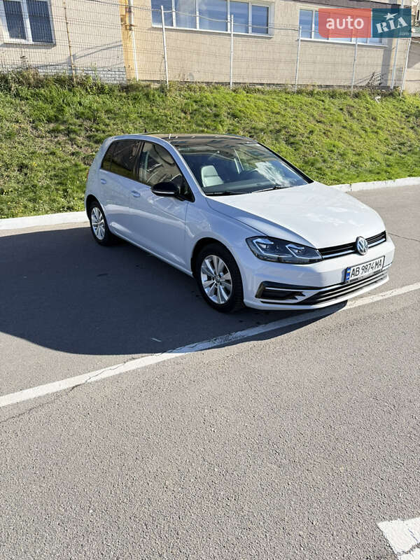 Хэтчбек Volkswagen Golf 2020 в Виннице