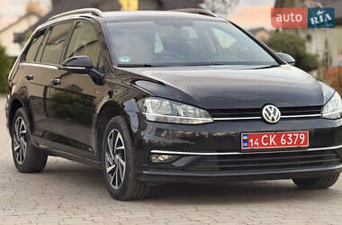 Универсал Volkswagen Golf 2018 в Стрые