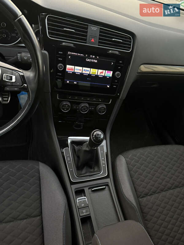 Універсал Volkswagen Golf 2018 в Стрию фото 43 Універсал Volkswagen Golf 2018 в Стрию