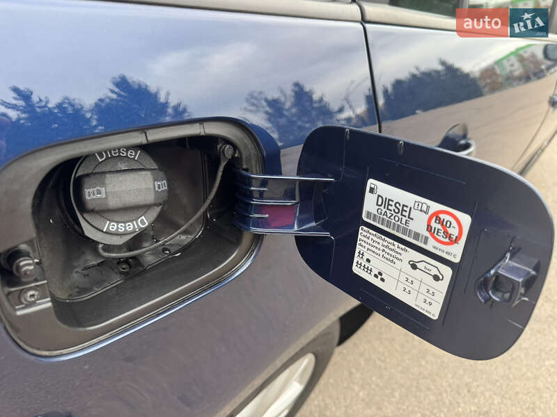 Универсал Volkswagen Golf 2012 в Ровно фото 40 Универсал Volkswagen Golf 2012 в Ровно