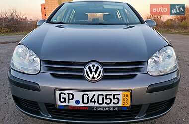 Хетчбек Volkswagen Golf 2006 в Хмельницькому