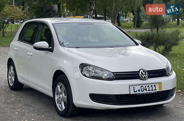 Хэтчбек Volkswagen Golf 2009 в Хмельницком