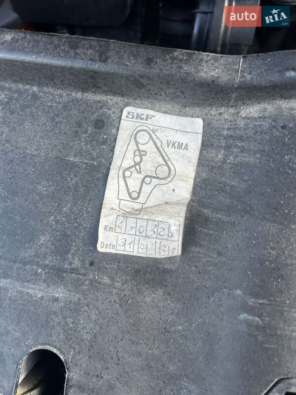 Хэтчбек Volkswagen Golf 2008 в Тернополе