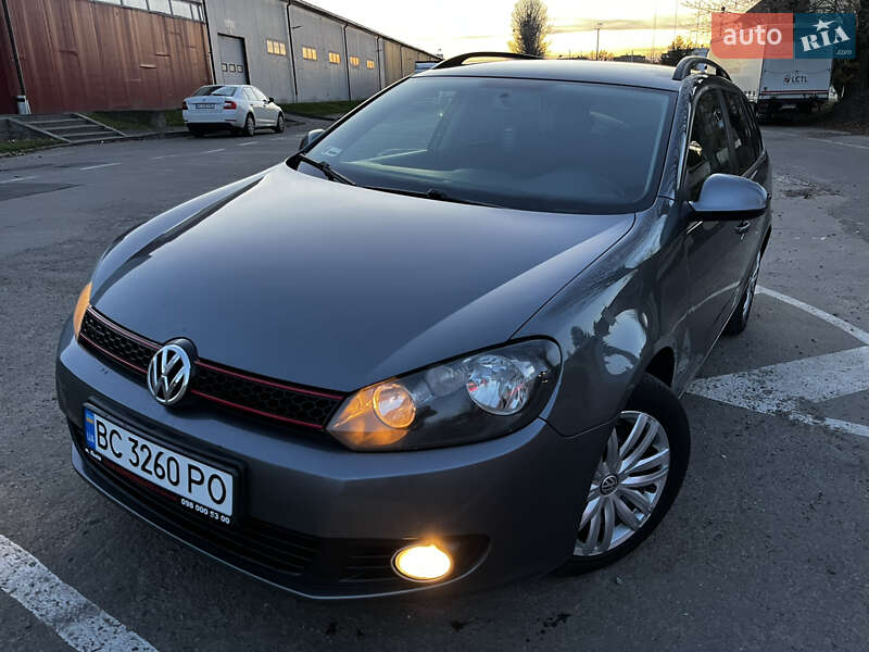 Универсал Volkswagen Golf 2010 в Львове