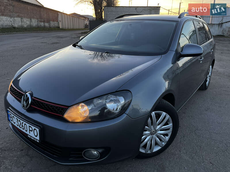 Универсал Volkswagen Golf 2010 в Львове