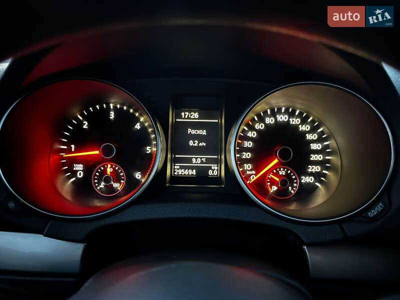 Универсал Volkswagen Golf 2010 в Львове