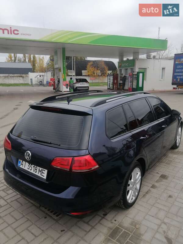Универсал Volkswagen Golf 2016 в Вишневом