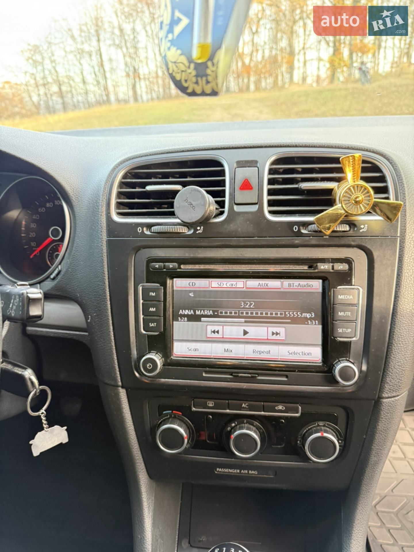 Volkswagen Golf 2011 VIN WVWZZZ1KZBM720759 фото оголошення 10 з 12