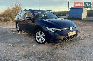 Универсал Volkswagen Golf 2022 в Житомире