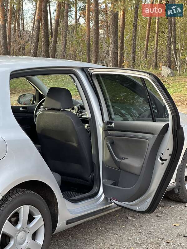 Хэтчбек Volkswagen Golf 2008 в Тарасовке фото 10 Хэтчбек Volkswagen Golf 2008 в Тарасовке