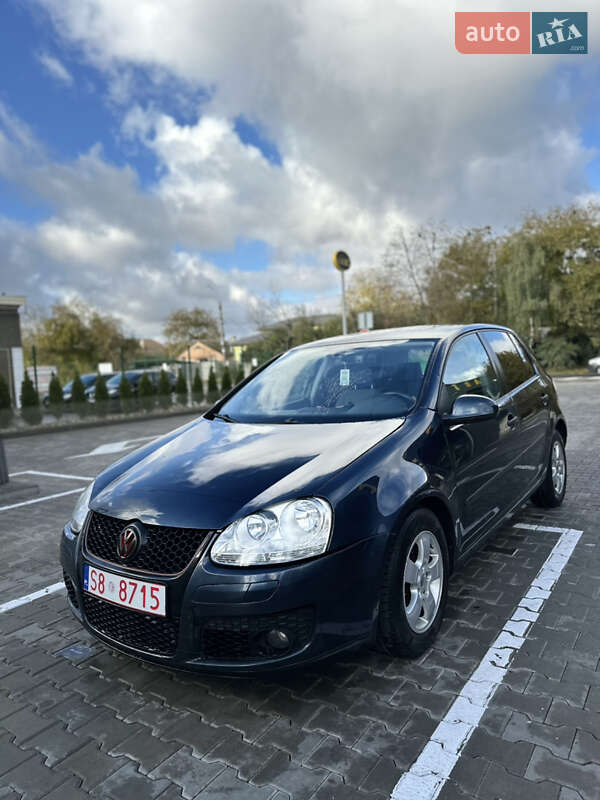 Хэтчбек Volkswagen Golf 2004 в Виннице фото Хэтчбек Volkswagen Golf 2004 в Виннице