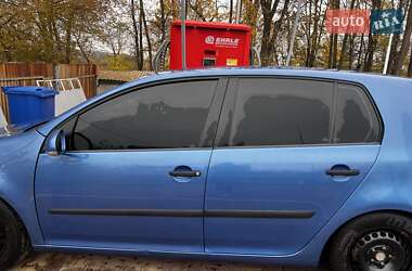 Хетчбек Volkswagen Golf 2003 в Вінниці
