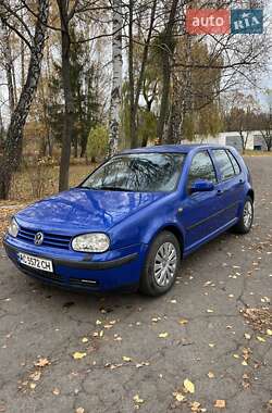 Хэтчбек Volkswagen Golf 1998 в Ковеле
