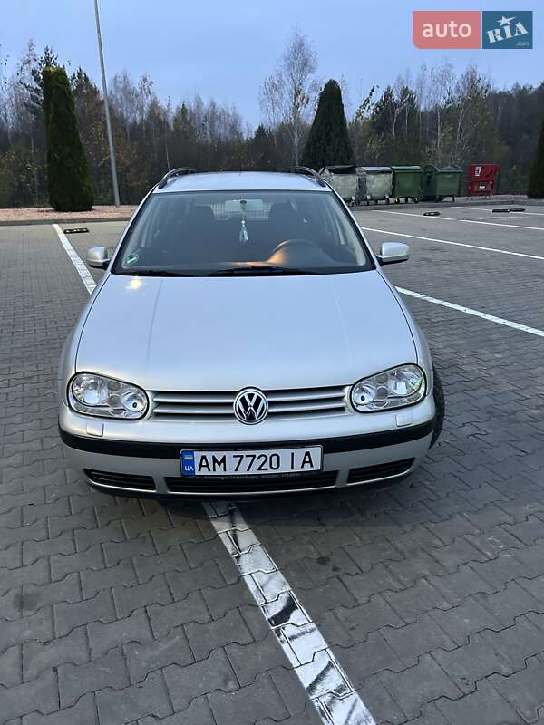 Универсал Volkswagen Golf 1999 в Житомире