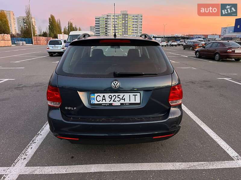 Універсал Volkswagen Golf 2008 в Черкасах