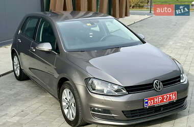 Хетчбек Volkswagen Golf 2016 в Луцьку