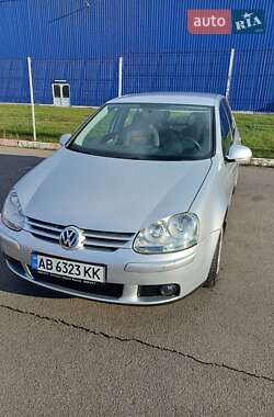 Хэтчбек Volkswagen Golf 2006 в Виннице