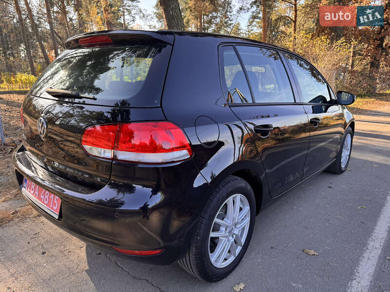 Хэтчбек Volkswagen Golf 2011 в Виннице
